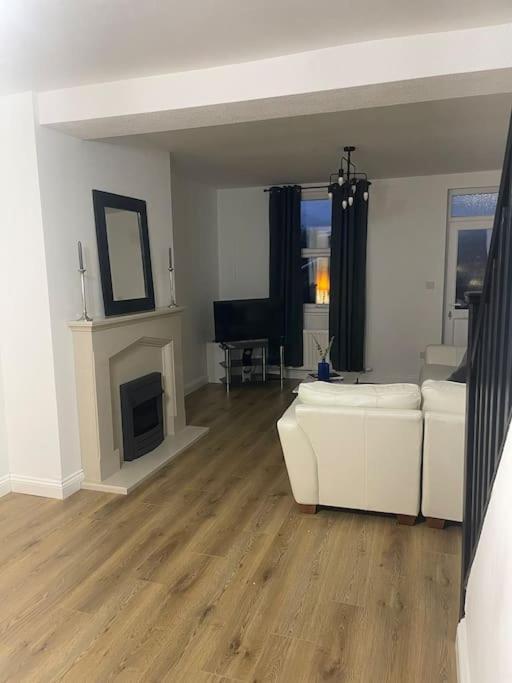 Birks Road Villa Cleator Moor Luaran gambar